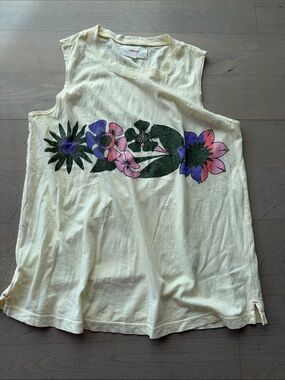 XiRENA Light Yellow Floral Graphic Tank with Pink & Purple Blooms